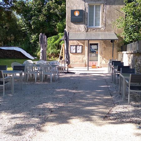 Roulotte Verte Pouilly-sur-Vingeanne الغرفة الصورة